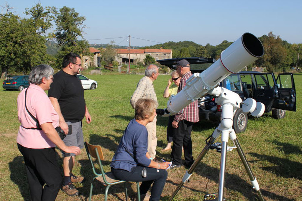 NEA2011 - CARA - Collectif d'Astronomie de la Région Auvergne - Astronomie Auvergne